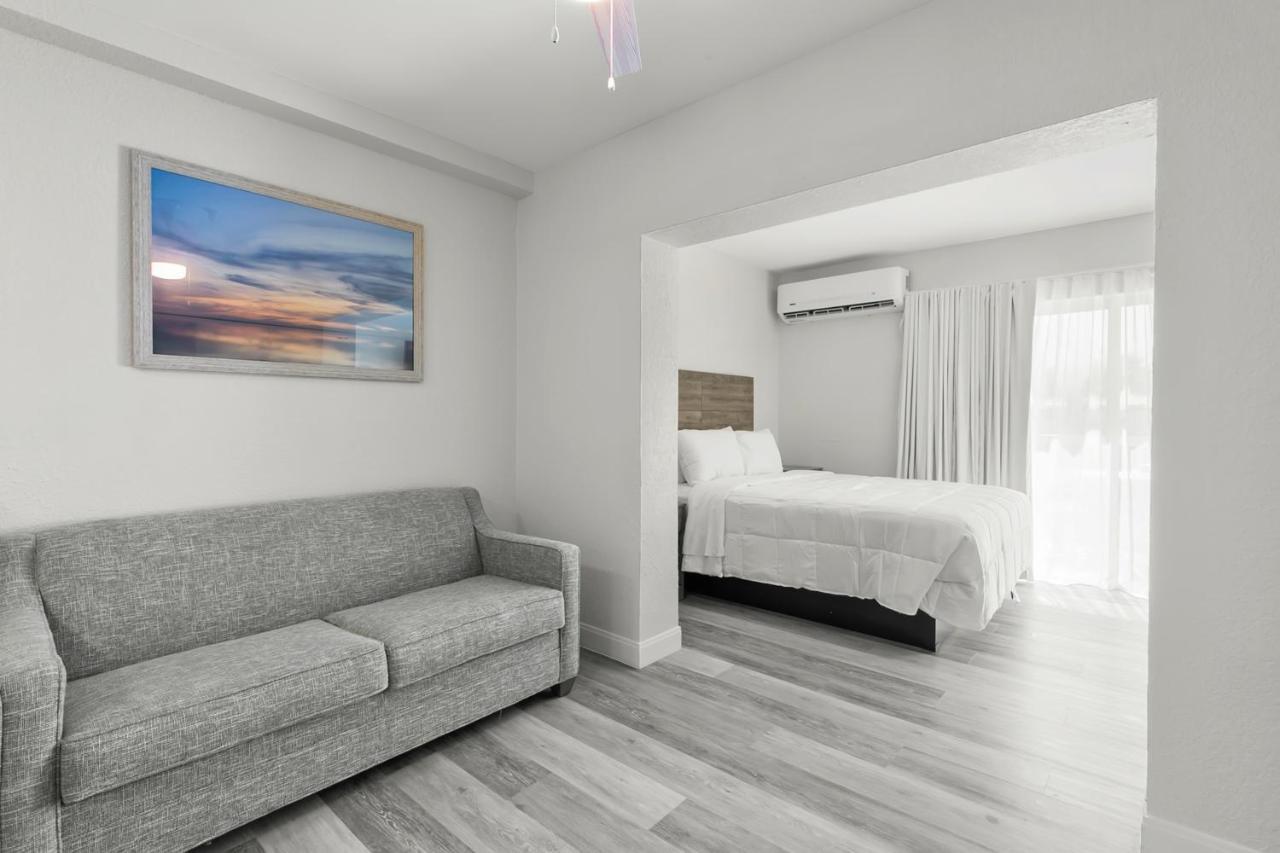 Grand Shores West เรดดิงตันชอร์ ภายนอก รูปภาพ